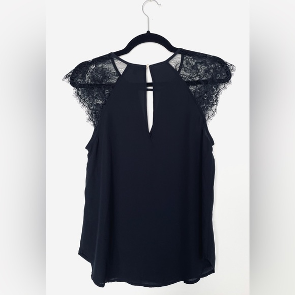 Dynamite lace black guipure top or blouse, size S - Picture 2 of 6